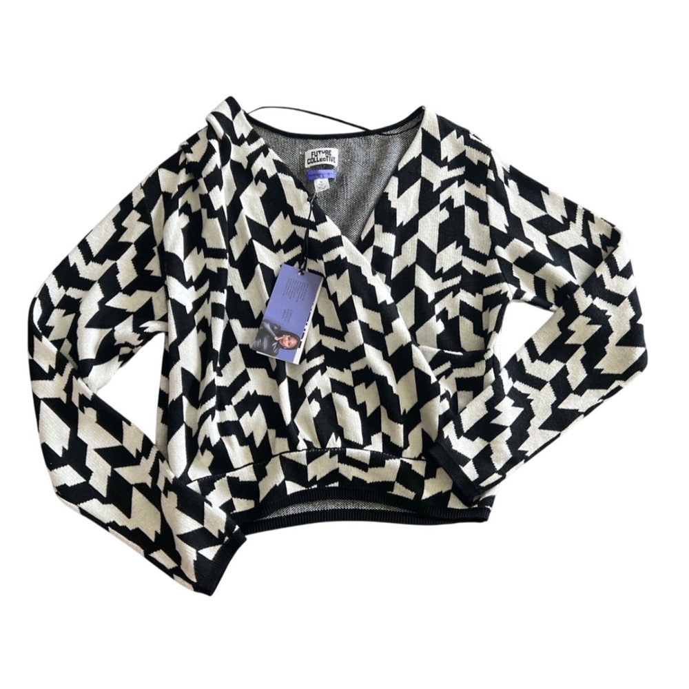 Future Collective Kahlana Barfield Brown‎ Black White Geometric Wrap Sweater NWT